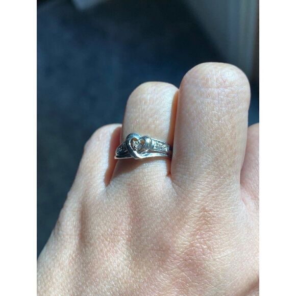 10k Heart with Diamonds Ladies Ring - Picture 8 of 10